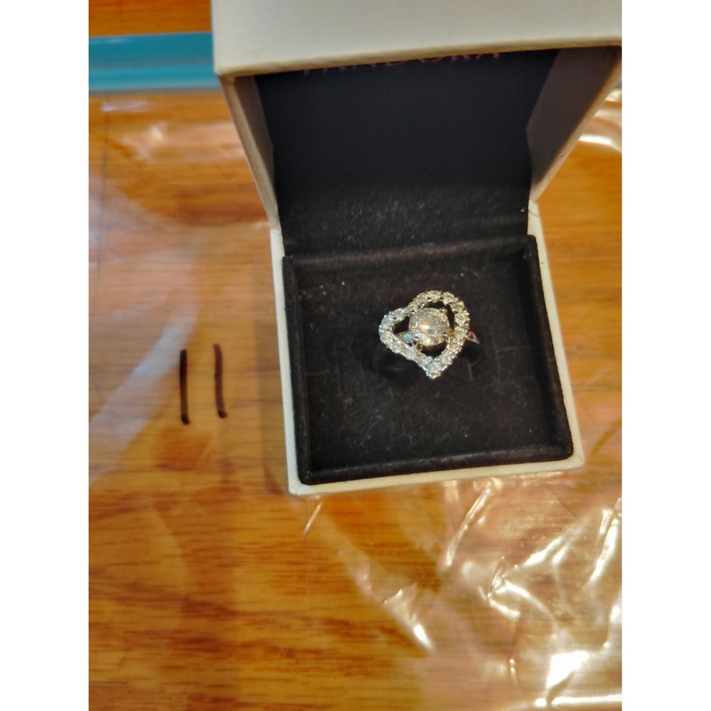 925 Heart Halo Ring CZ Cubic Zirconia Solitaire Womens Size 7.5